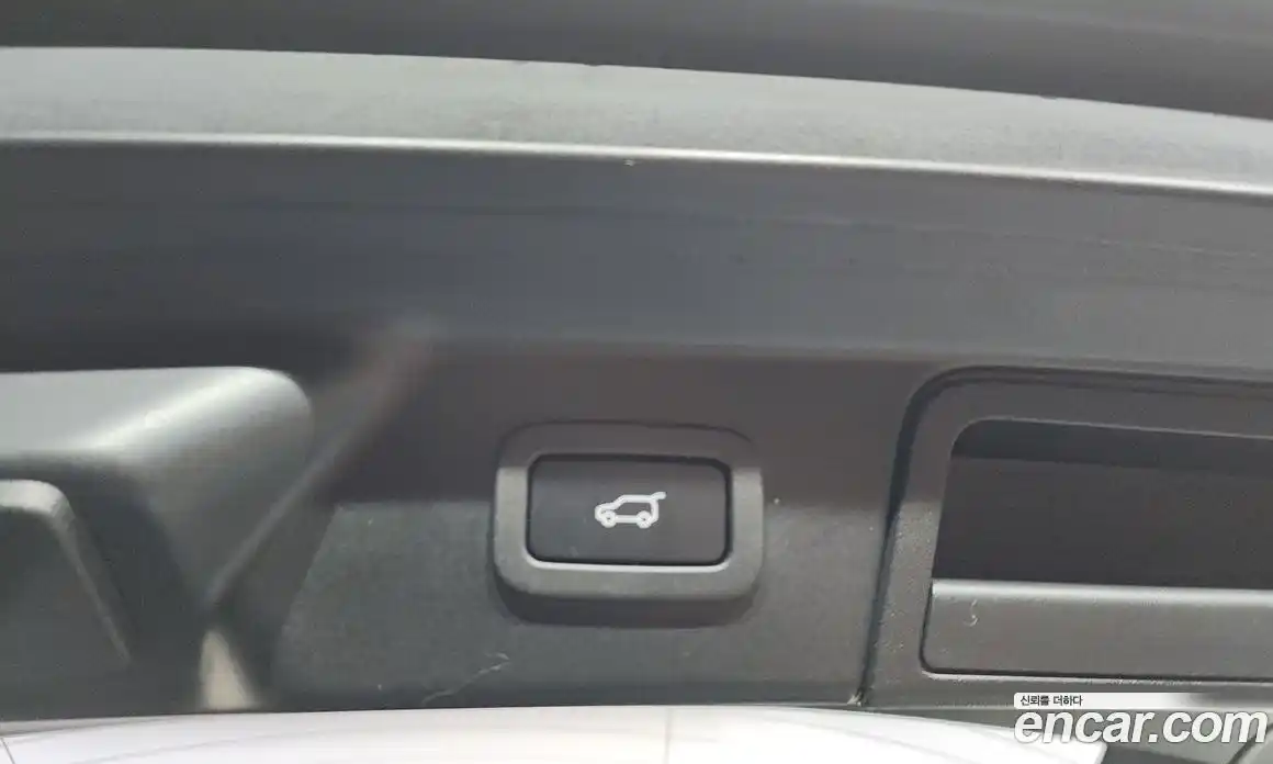 Land Rover Range Rover Velar 2018 3.0 автомат (гидро), фото 17