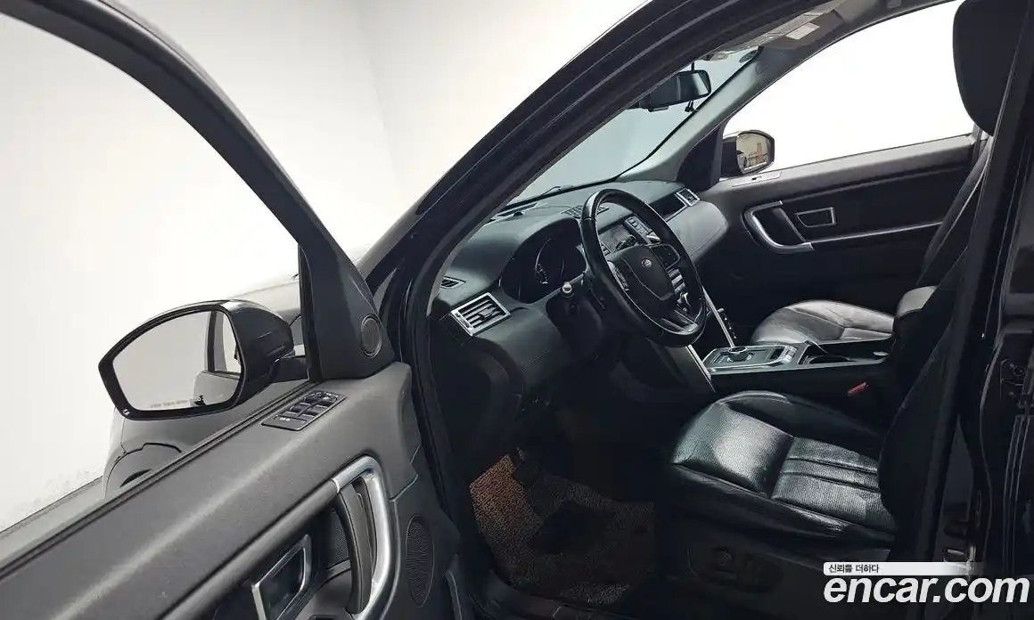 Land Rover Discovery Sport 2016 2.0 автомат (гидро), фото 10