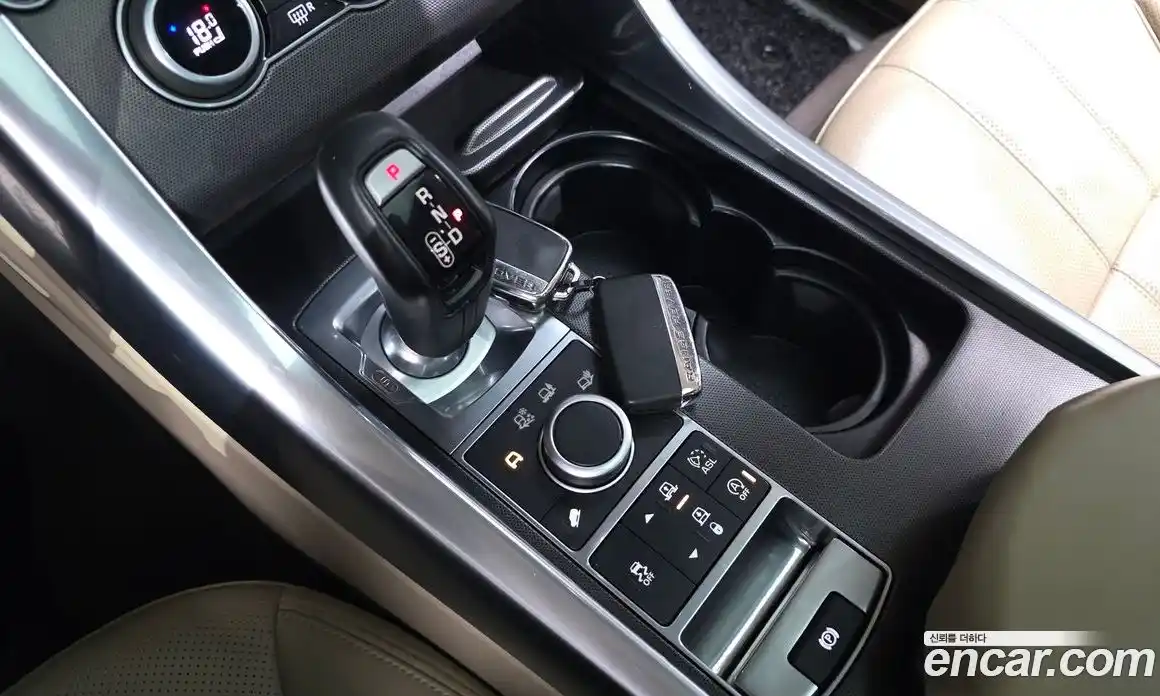 Land Rover Range Rover Sport 2015 3.0 автомат (гидро), фото 9