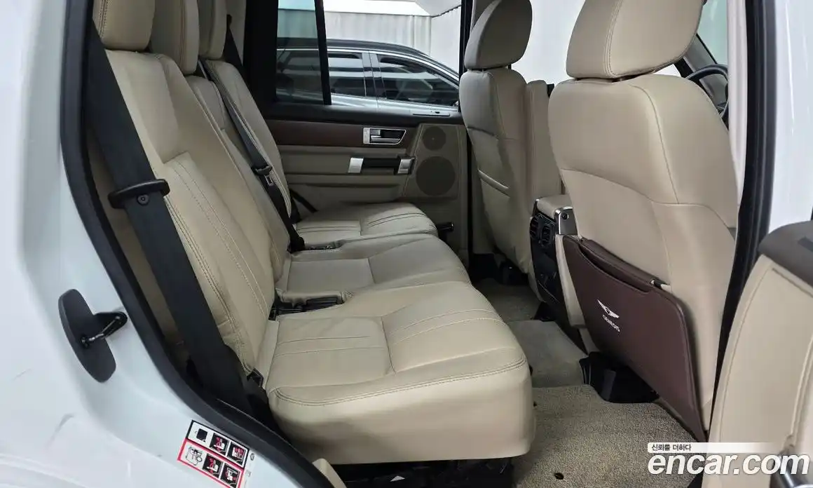 Land Rover Discovery 2016 3.0 автомат (гидро), фото 11