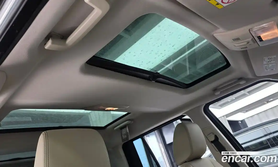 Land Rover Discovery 2016 3.0 автомат (гидро), фото 17