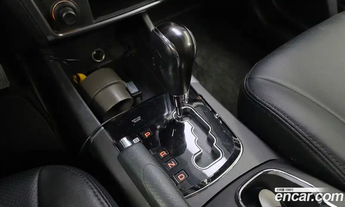 SsangYong Korando 2013 2.0 автомат (гидро), фото 9