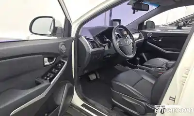 SsangYong Korando 2013 2.0 автомат (гидро), миниатюра 10