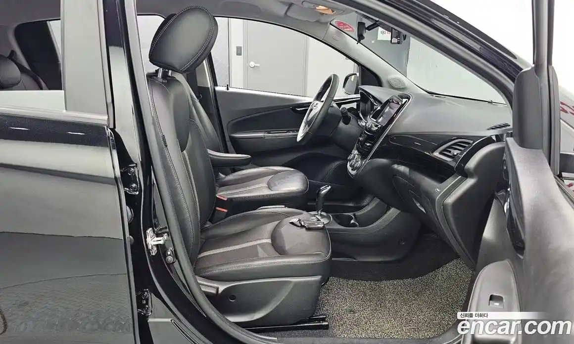 Chevrolet Spark 2021 1.0 автомат (гидро), фото 16