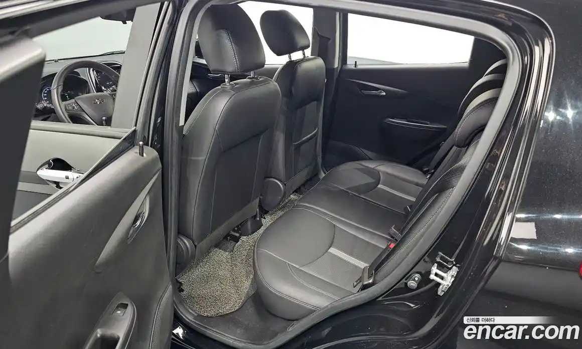 Chevrolet Spark 2021 1.0 автомат (гидро), фото 18
