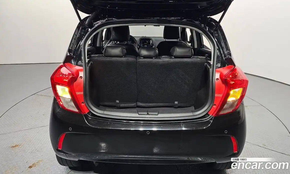 Chevrolet Spark 2021 1.0 автомат (гидро), фото 24