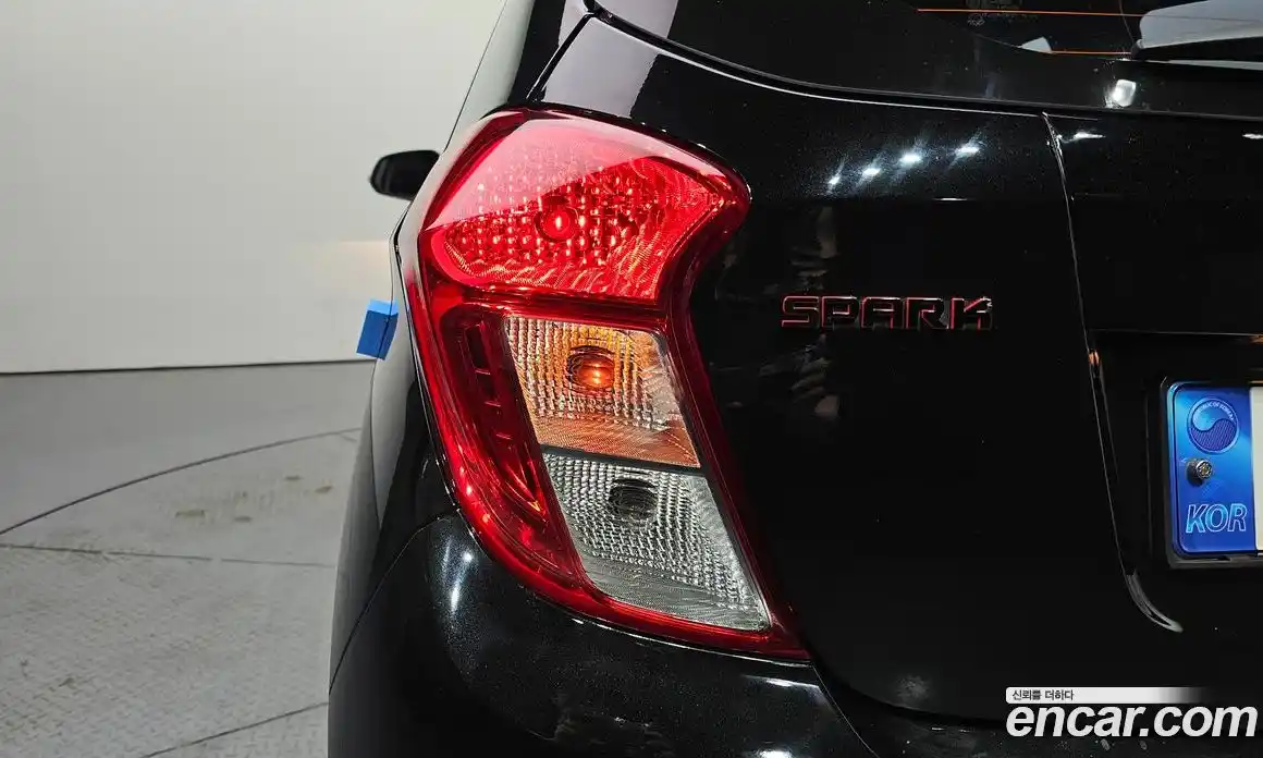 Chevrolet Spark 2021 1.0 автомат (гидро), фото 9