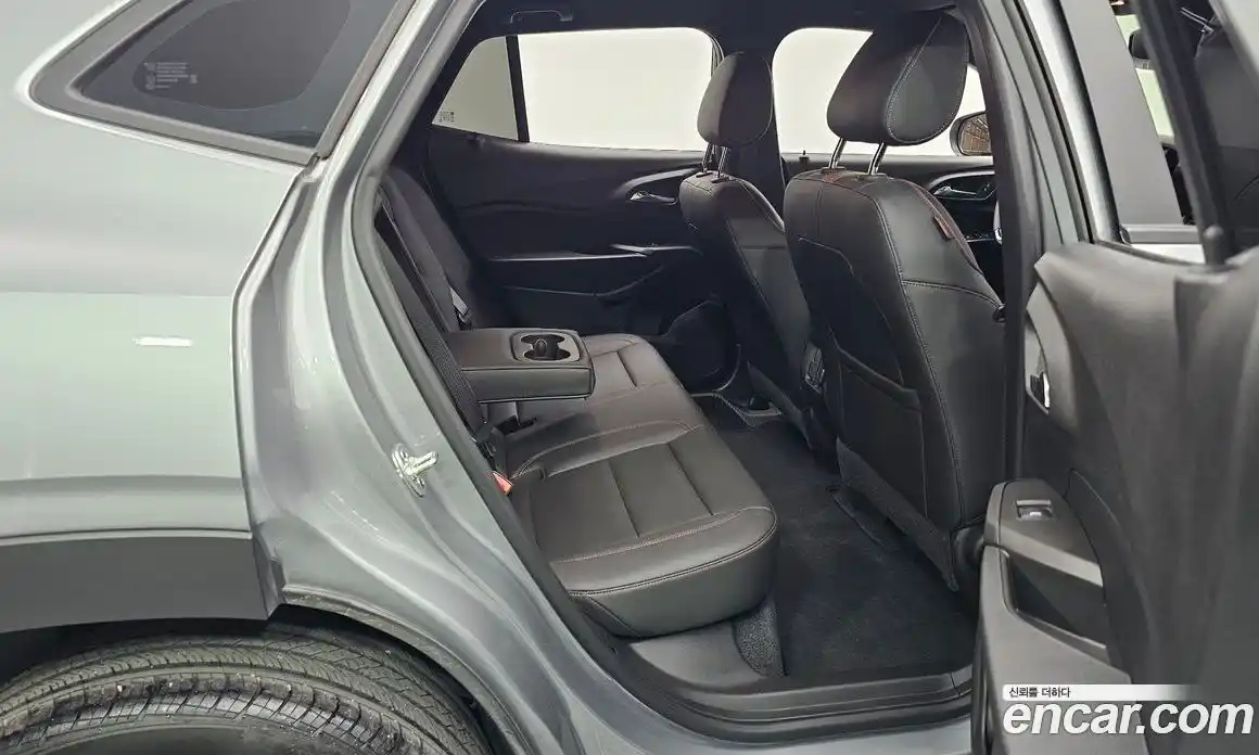 Chevrolet Trax 2024 1.2 автомат (гидро), фото 11