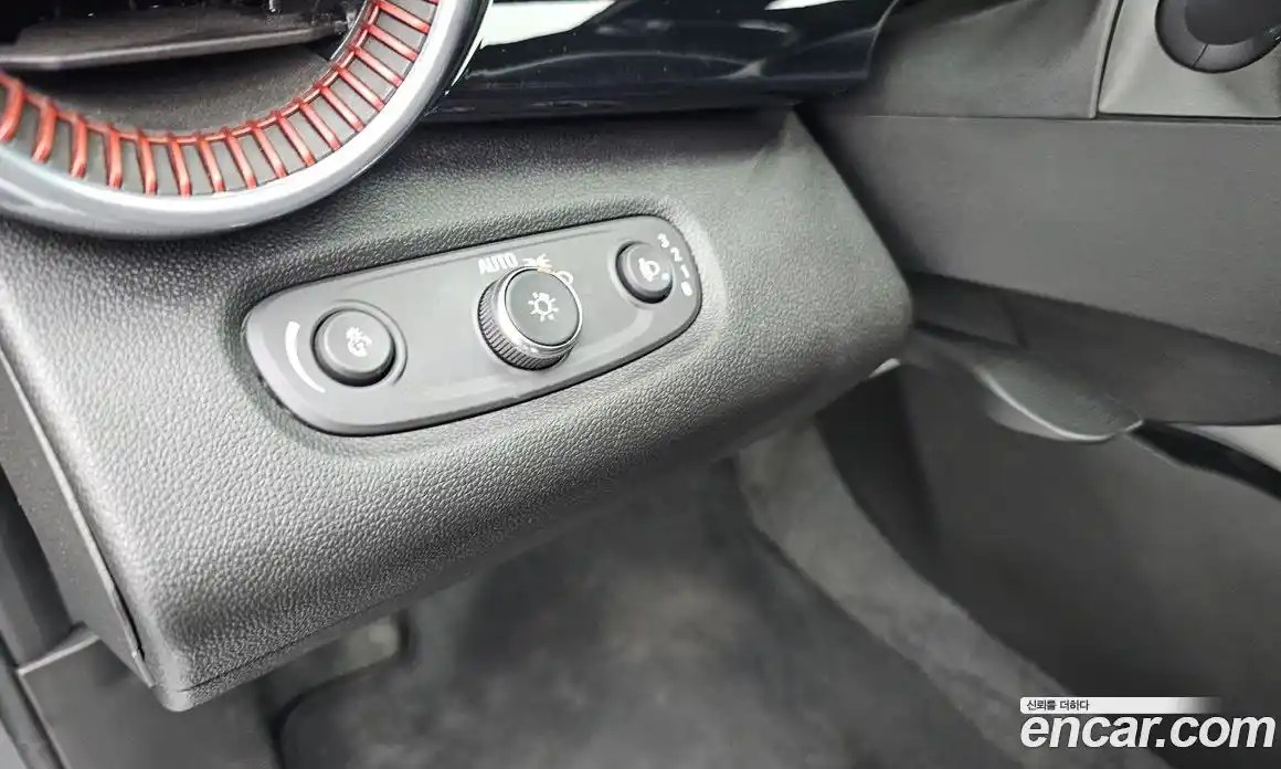 Chevrolet Trax 2024 1.2 автомат (гидро), фото 17