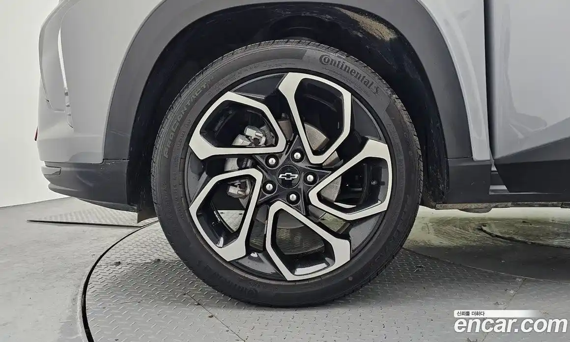 Chevrolet Trax 2024 1.2 автомат (гидро), фото 5