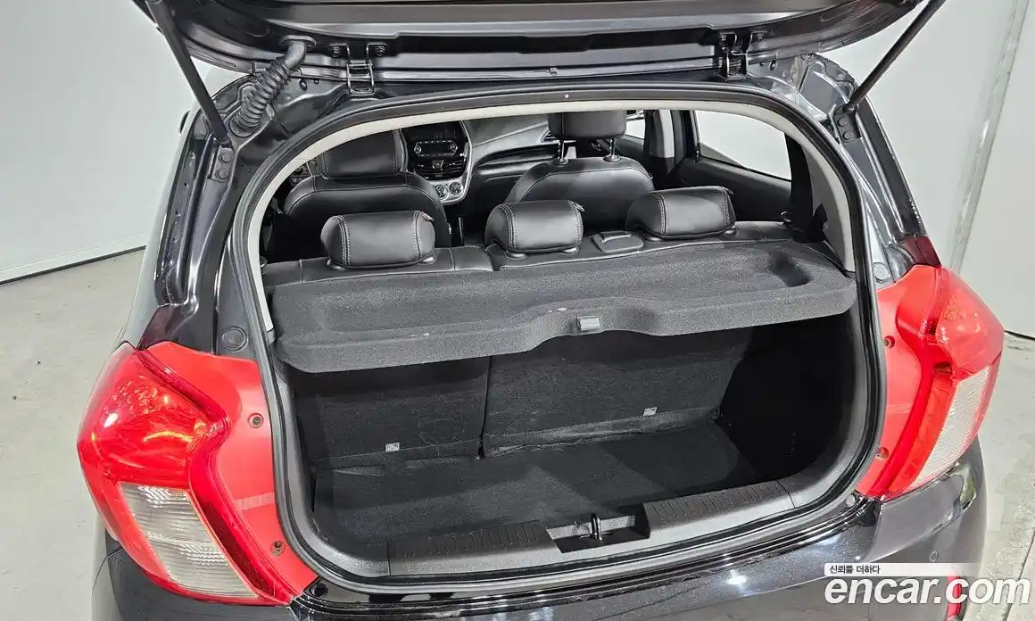 Chevrolet Spark 2017 1.0 автомат (гидро), фото 20