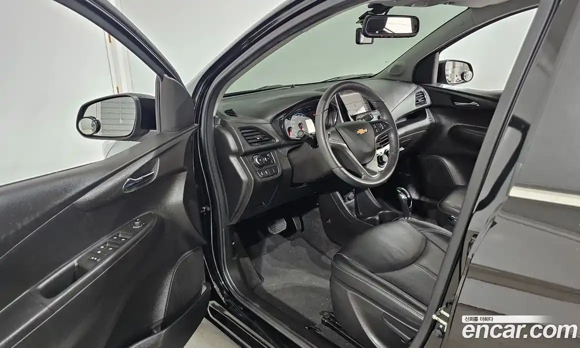 Chevrolet Spark 2017 1.0 автомат (гидро), фото 10