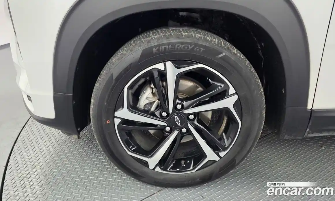 Chevrolet TrailBlazer 2021 1.3 автомат (гидро), фото 4