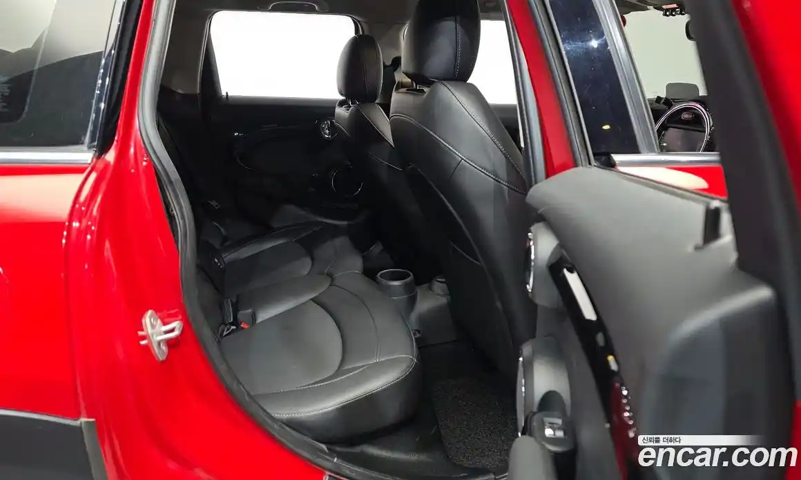 Mini Cooper 2016 2.0 автомат (гидро), фото 12
