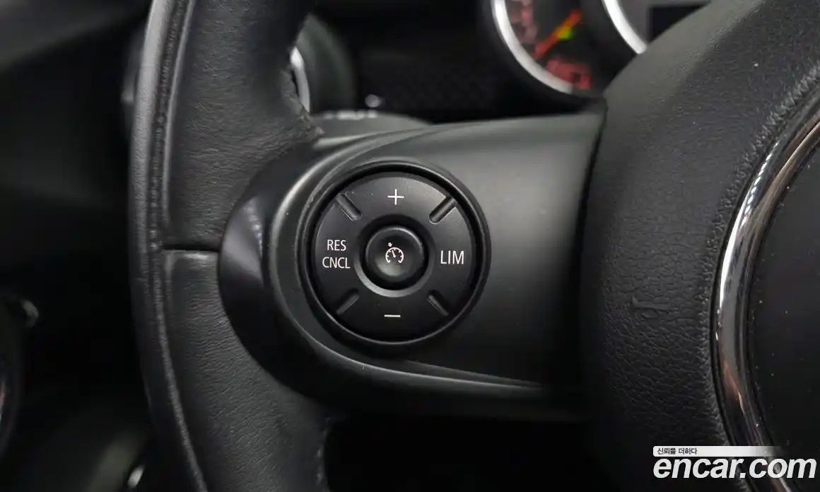 Mini Cooper 2016 2.0 автомат (гидро), фото 18