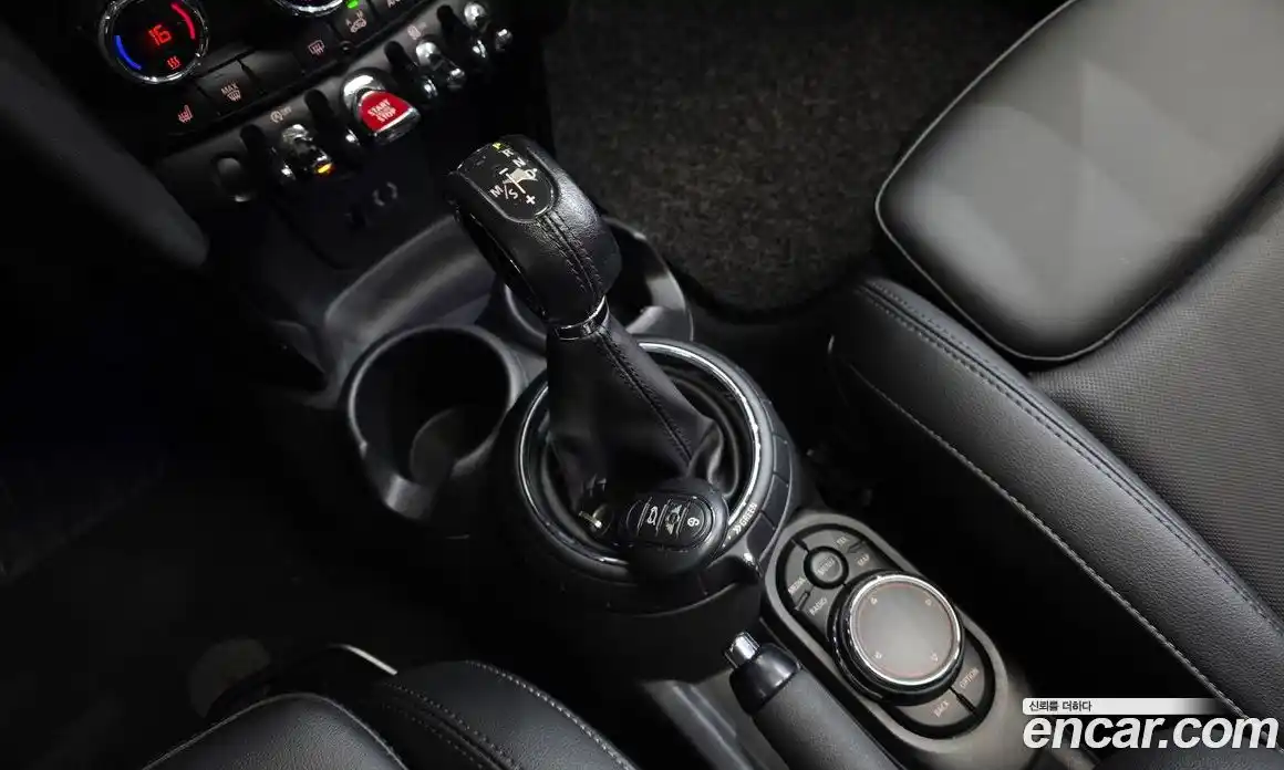 Mini Cooper 2016 2.0 автомат (гидро), фото 9