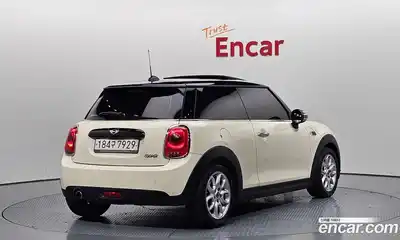 Mini Cooper, 2017, 53 449 км