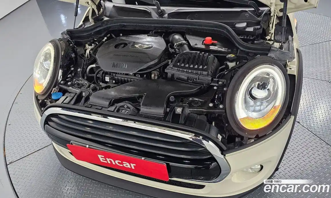 Mini Cooper 2017 1.5 автомат (гидро), фото 5