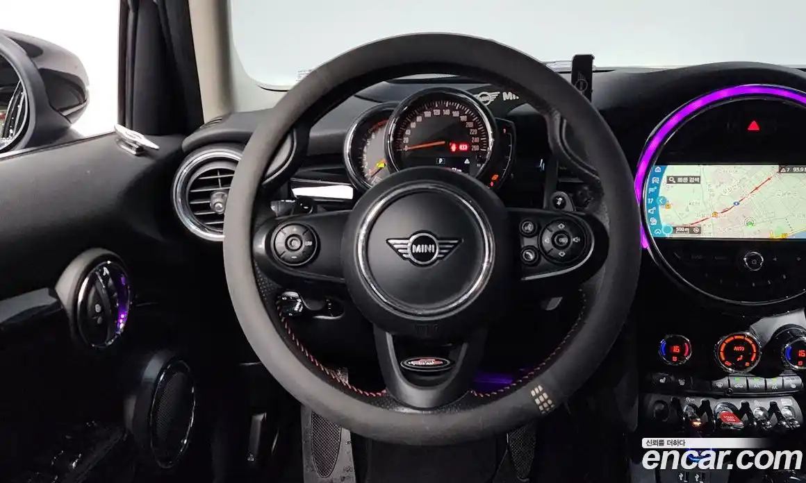 Mini Cooper 2019 2.0 автомат (гидро), фото 18
