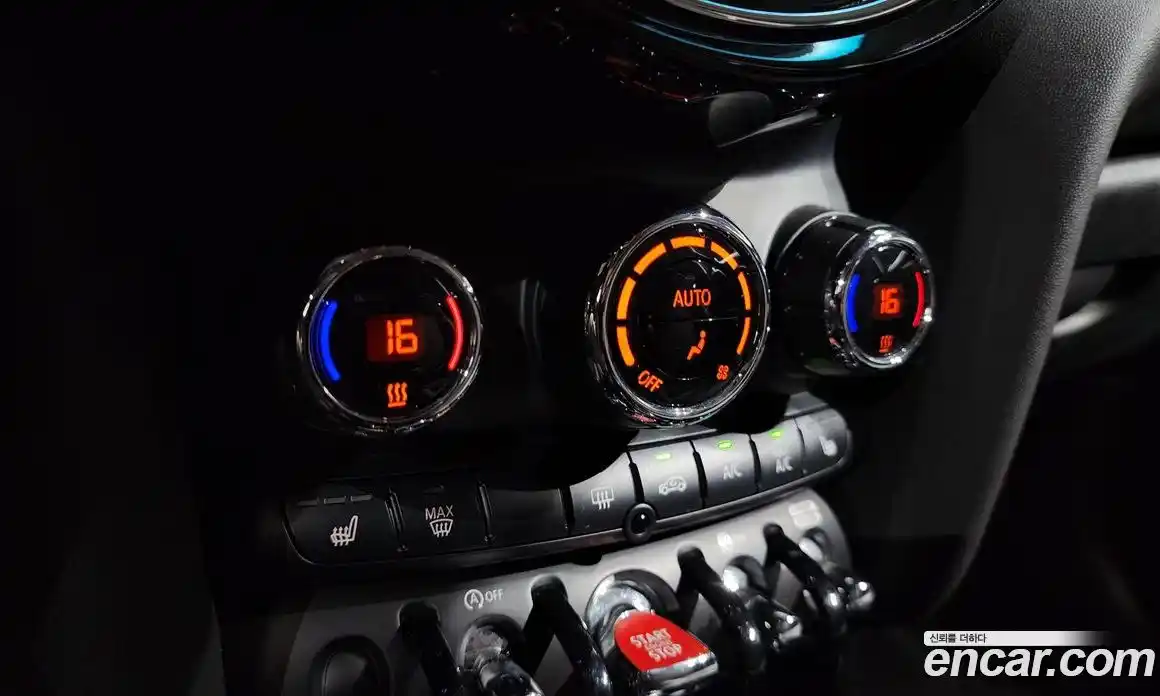 Mini Cooper 2019 2.0 автомат (гидро), фото 31