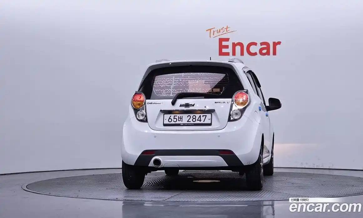 Chevrolet Spark 2012 1.0 автомат (гидро), фото 4