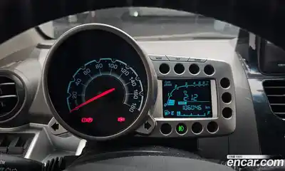 Chevrolet Spark 2012 1.0 автомат (гидро), миниатюра 8