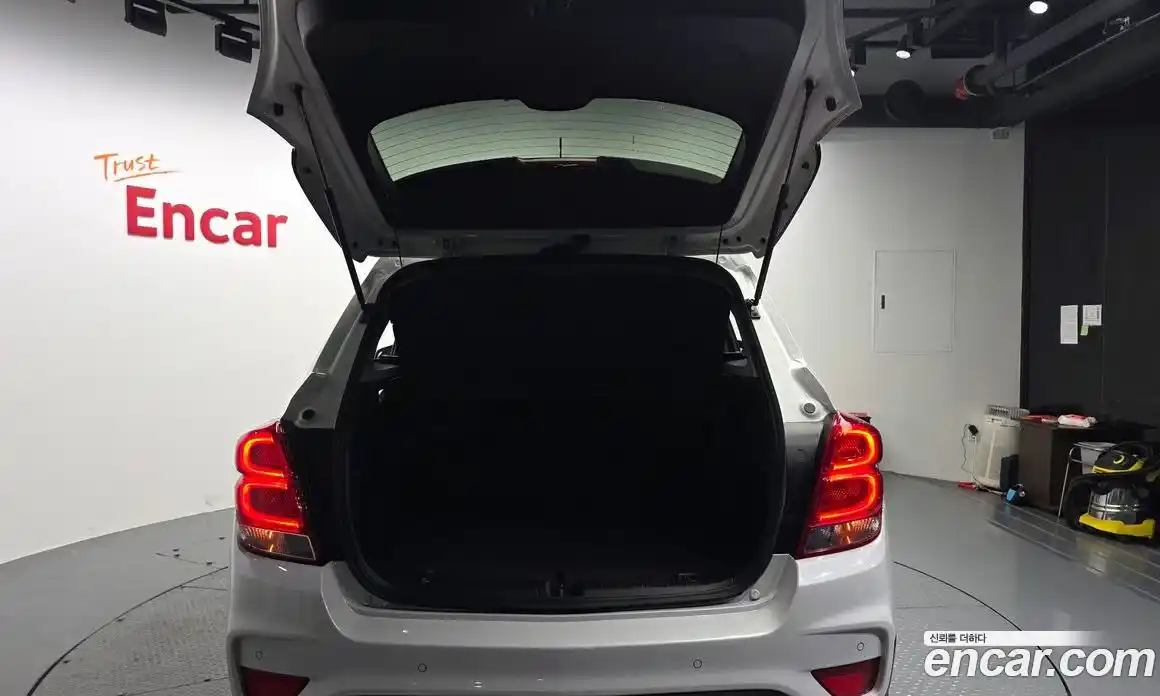 Chevrolet Trax 2017 1.4 автомат (гидро), фото 28