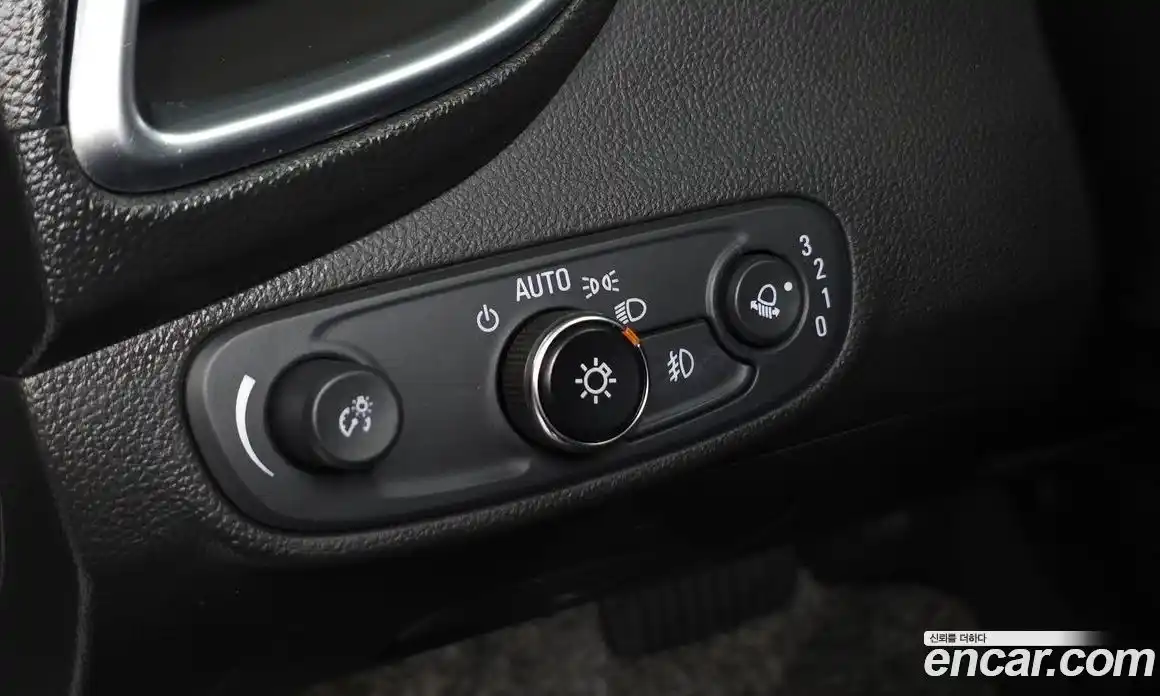 Chevrolet Trax 2018 1.6 автомат (гидро), фото 24