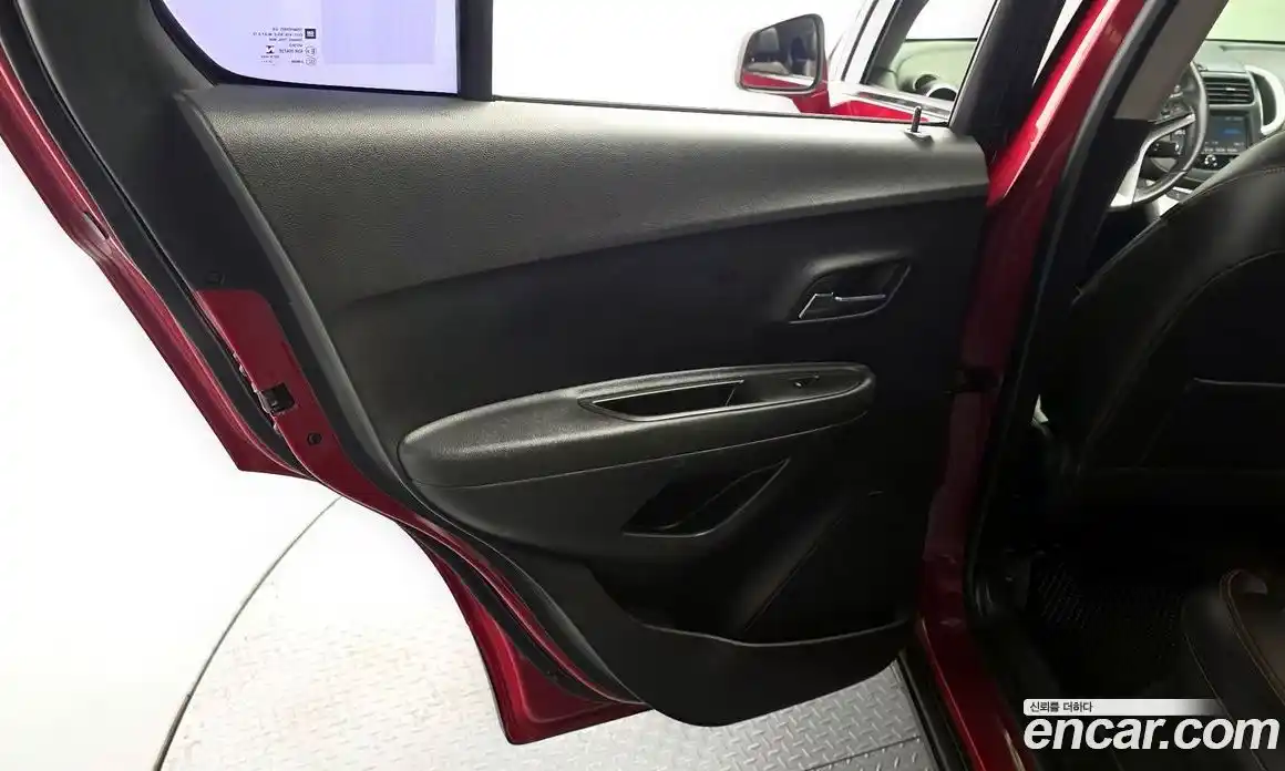 Chevrolet Trax 2013 1.4 гидро, фото 15