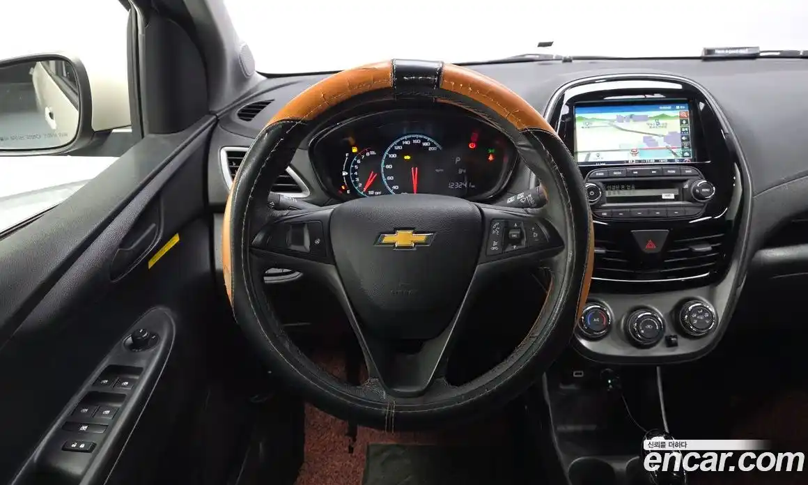 Chevrolet Spark 2019 1.0 автомат (гидро), фото 8