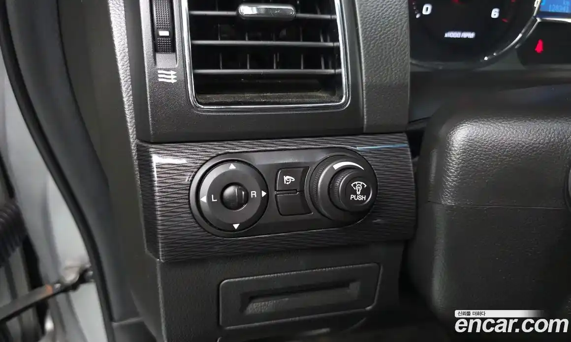 Chevrolet Captiva 2013 2.0 автомат (гидро), фото 17