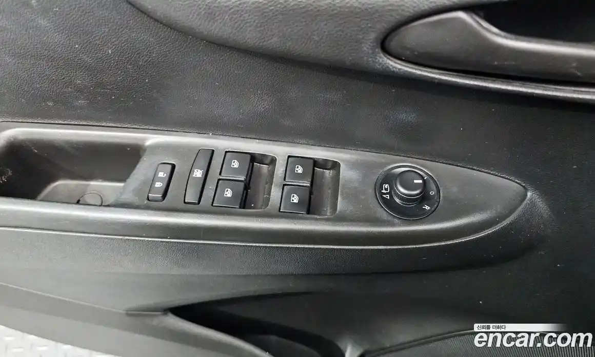 Chevrolet Spark 2015 1.0 автомат (гидро), фото 28