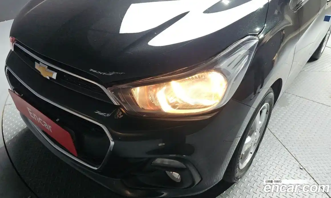 Chevrolet Spark 2015 1.0 автомат (гидро), фото 8