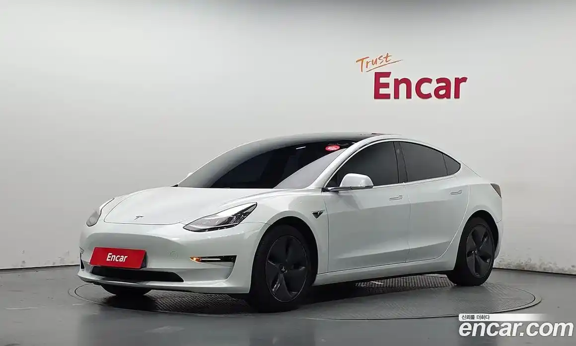 Tesla Model 3 2020 0.2 автомат (гидро), фото 1 Tesla Model 3 2020 0.2 автомат (гидро), фото 1