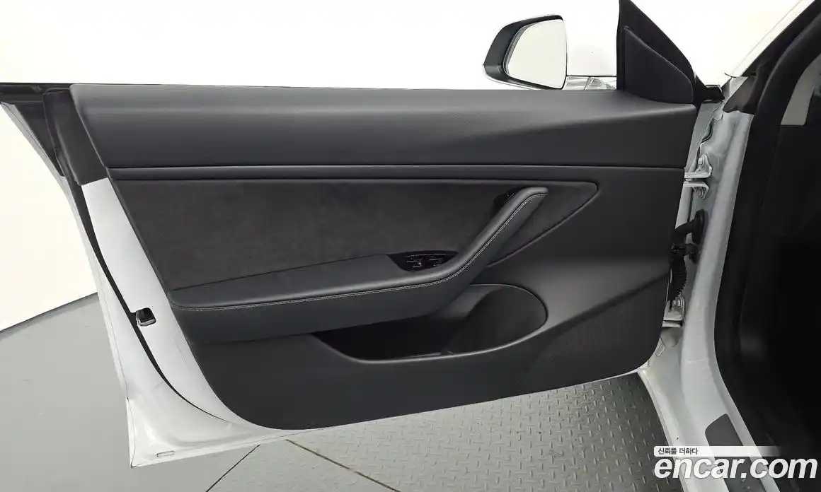 Tesla Model 3 2020 0.2 автомат (гидро), фото 14 Tesla Model 3 2020 0.2 автомат (гидро), фото 14