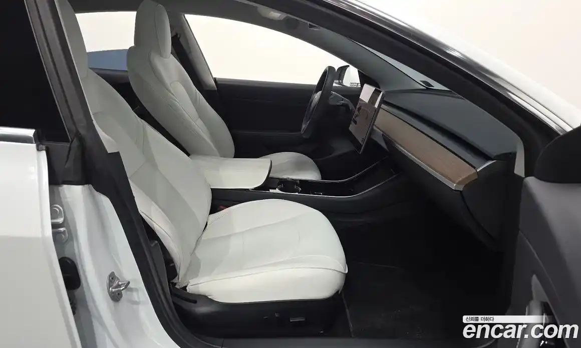 Tesla Model 3 2020 0.2 автомат (гидро), фото 18 Tesla Model 3 2020 0.2 автомат (гидро), фото 18