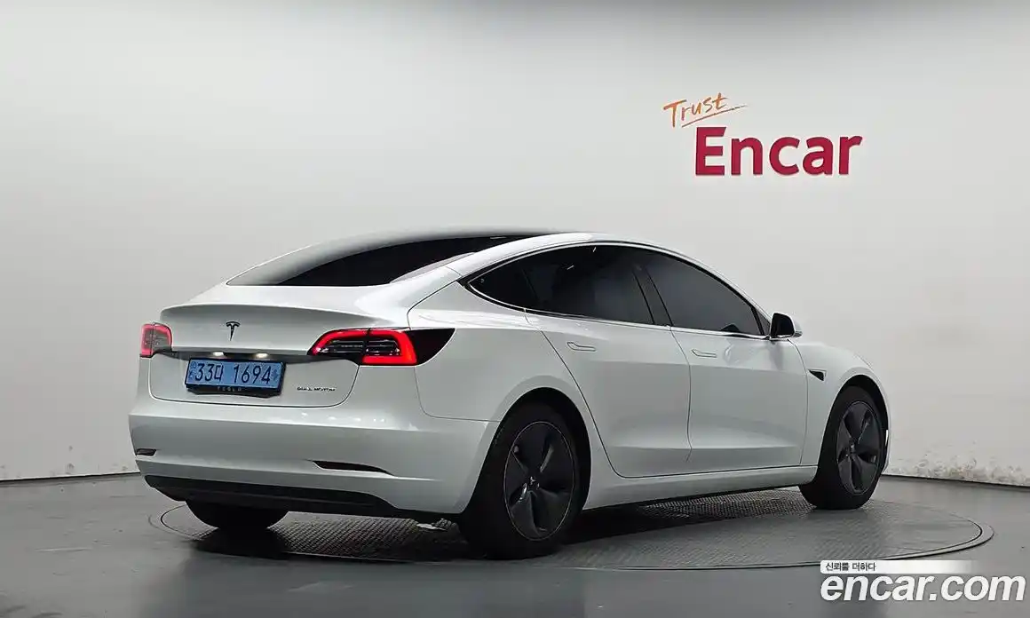 Tesla Model 3 2020 0.2 автомат (гидро), фото 2 Tesla Model 3 2020 0.2 автомат (гидро), фото 2