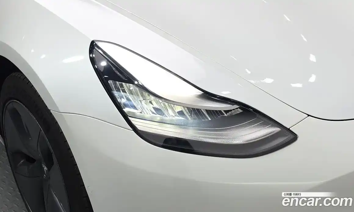Tesla Model 3 2020 0.2 автомат (гидро), фото 8 Tesla Model 3 2020 0.2 автомат (гидро), фото 8