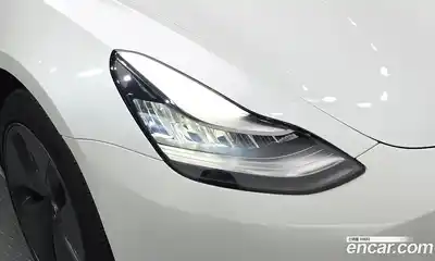 Tesla Model 3 2020 0.2 автомат (гидро), миниатюра 8 Tesla Model 3 2020 0.2 автомат (гидро), миниатюра 8