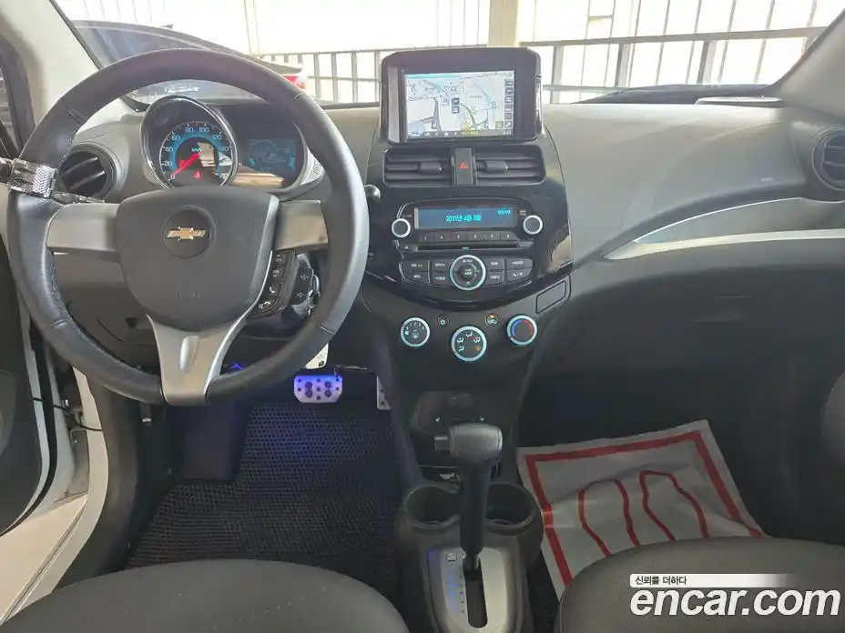 Chevrolet Spark 2013 1.0 автомат (гидро), фото 16