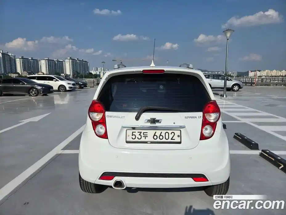 Chevrolet Spark 2013 1.0 автомат (гидро), фото 6