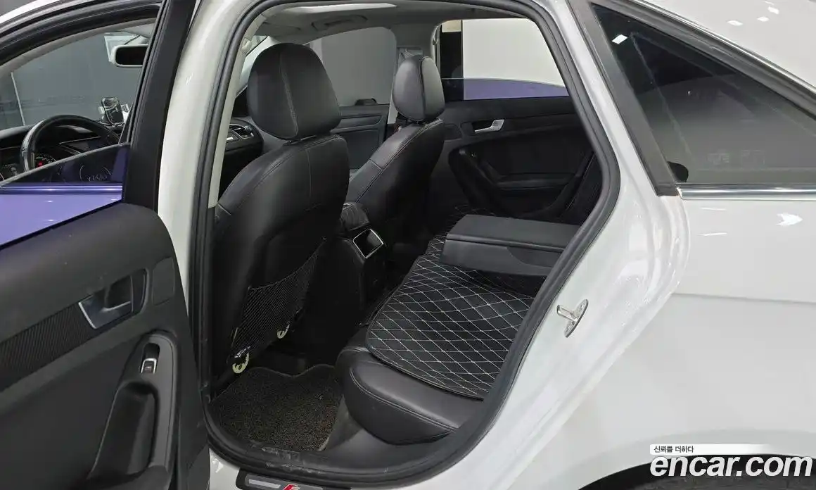 Audi A4 2015 2.0 автомат (гидро), фото 11