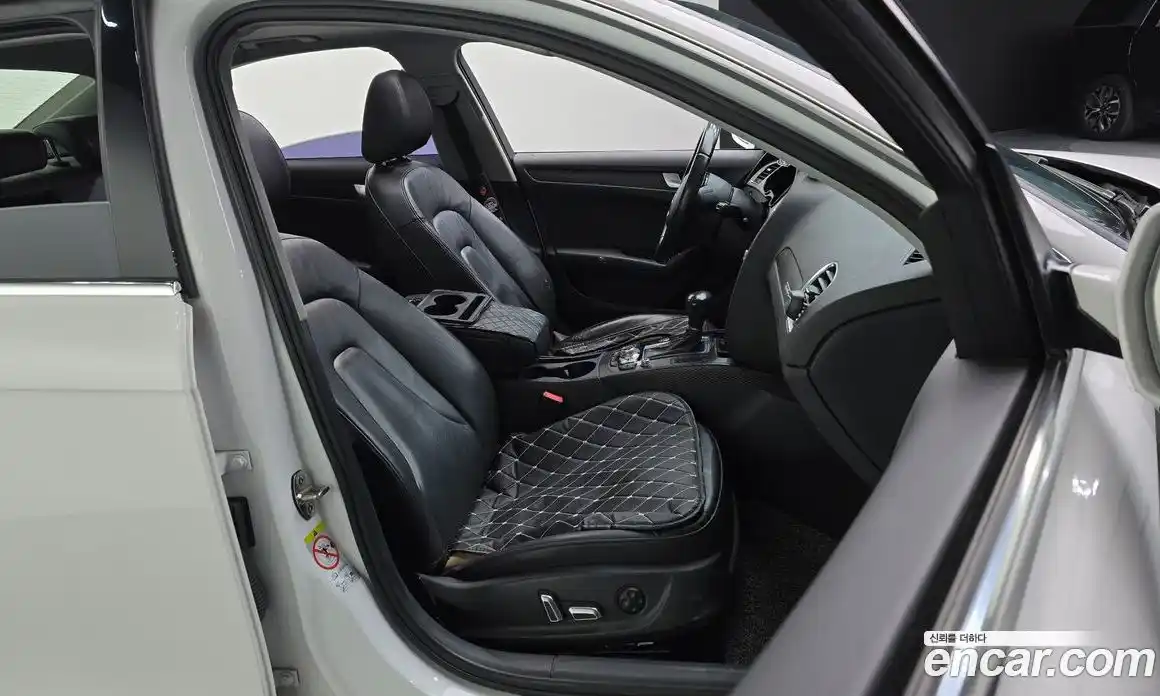 Audi A4 2015 2.0 автомат (гидро), фото 12