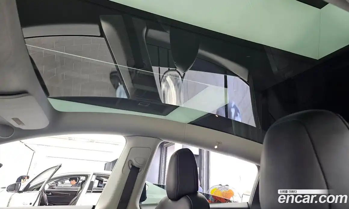 Tesla Model Y 2021 0.2 автомат (гидро), фото 19 Tesla Model Y 2021 0.2 автомат (гидро), фото 19