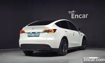 Tesla Model Y 2021 0.2 автомат (гидро), миниатюра 2 Tesla Model Y 2021 0.2 автомат (гидро), миниатюра 2