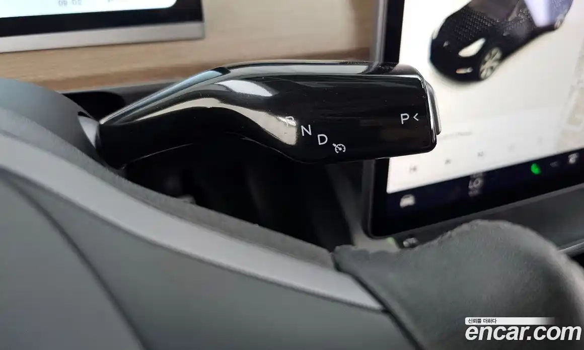 Tesla Model Y 2021 0.2 автомат (гидро), фото 9 Tesla Model Y 2021 0.2 автомат (гидро), фото 9