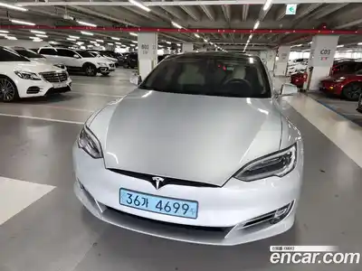 Tesla Model S 2017 1.0 автомат (гидро), миниатюра 1 Tesla Model S 2017 1.0 автомат (гидро), миниатюра 1