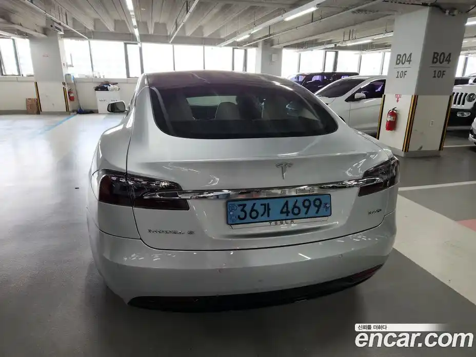 Tesla Model S 2017 1.0 автомат (гидро), фото 4 Tesla Model S 2017 1.0 автомат (гидро), фото 4