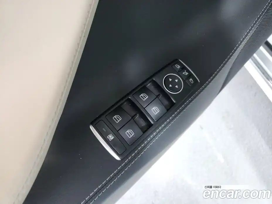 Tesla Model S 2017 1.0 автомат (гидро), фото 7 Tesla Model S 2017 1.0 автомат (гидро), фото 7