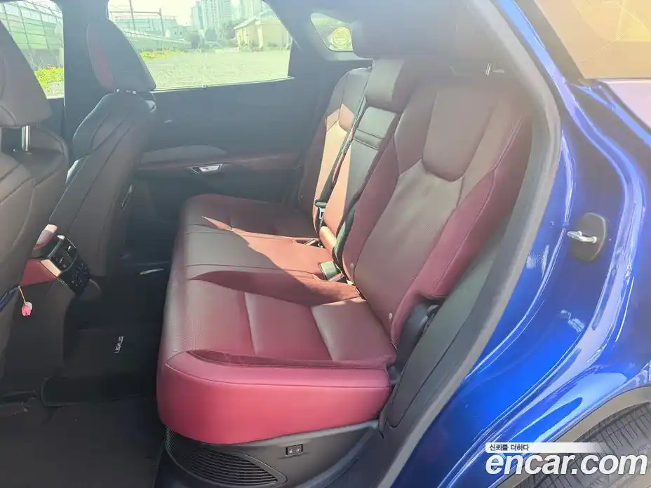 Lexus RX 2023 2.4 автомат (гидро), фото 12 Lexus RX 2023 2.4 автомат (гидро), фото 12